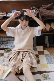 臭小子姨妈腰快断了视频播放